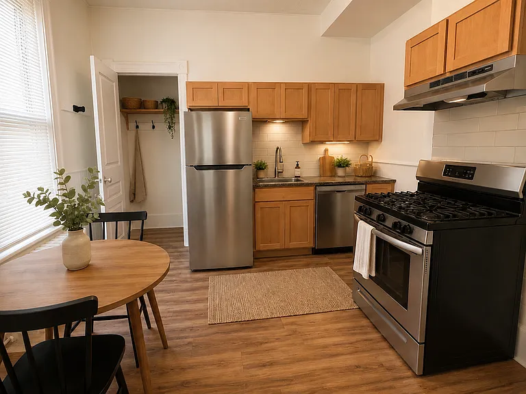 2652 Bryant Avenue South — Photo 1