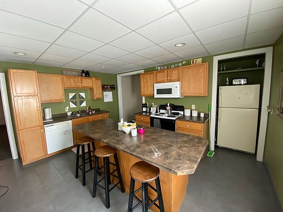 2nd image of 1201 4th Ave S #B