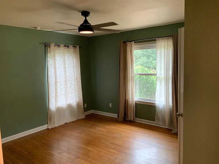 431 Irvington Dr — Photo 23