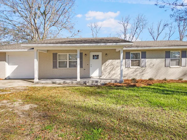 610 N Cotton St, Bonifay, FL 32425