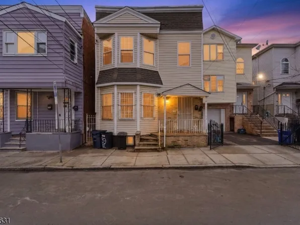 39 Blum St, Newark City, NJ 07103
