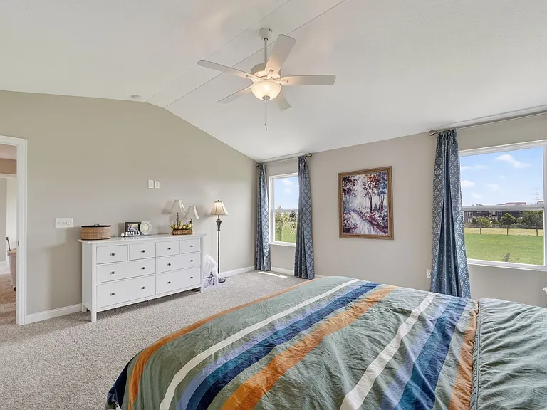 3805 Mantle Dr — Photo 39