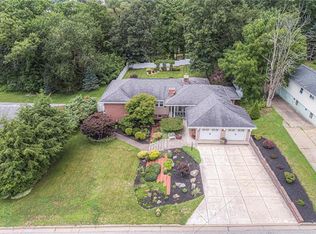 344 Mount Vernon Dr, Ellwood City, PA