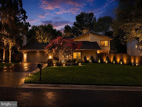 2nd image of 9124 Tulip Grove Rd
