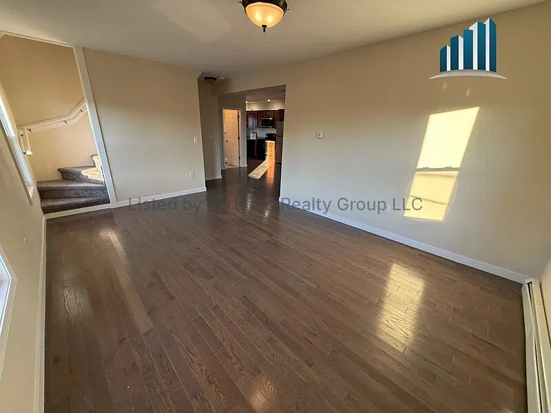 56 Frederick St #2