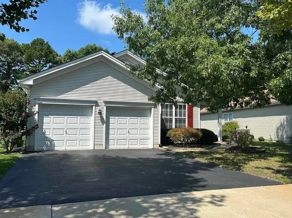 147 Brewster Dr, Galloway, NJ 08205