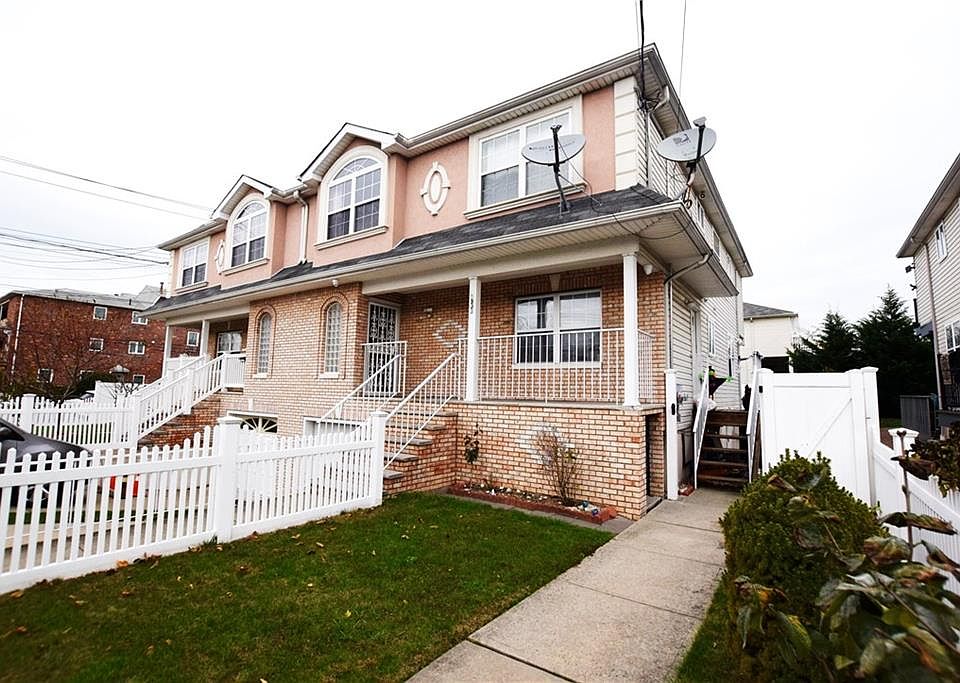 1st image of 1305 E 69th St