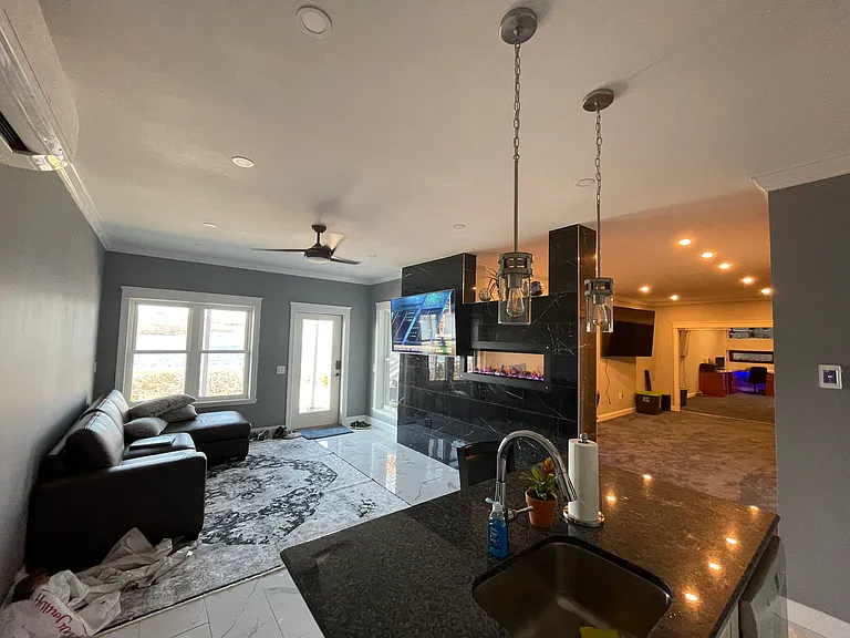 622 Military Hwy #B — Photo 3