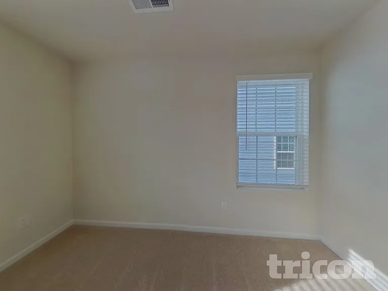 2503 Trollinger Dr — Photo 10
