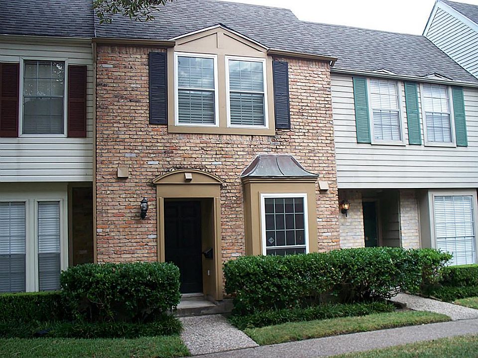 1st image of 13302 Trail Hollow Dr #3302