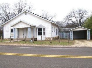 3979 3rd St, Walnut Springs, TX 76690