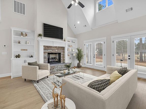 3rd image of 109 Gunnery Ct W