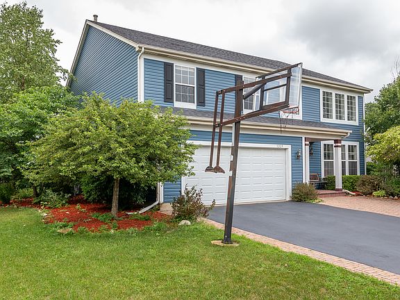 2nd image of 1229 Warwick Ct