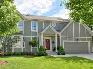 1852 W Ferrel Dr, Olathe, KS 66061