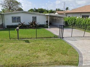 6490 SW 31st St, Miami, FL 33155