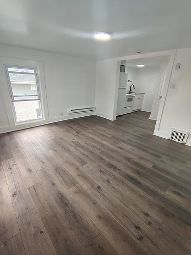 526 Lafayette Ave Photo 1