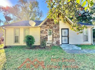 3231 Ridgemont Rd, Memphis, TN 38128