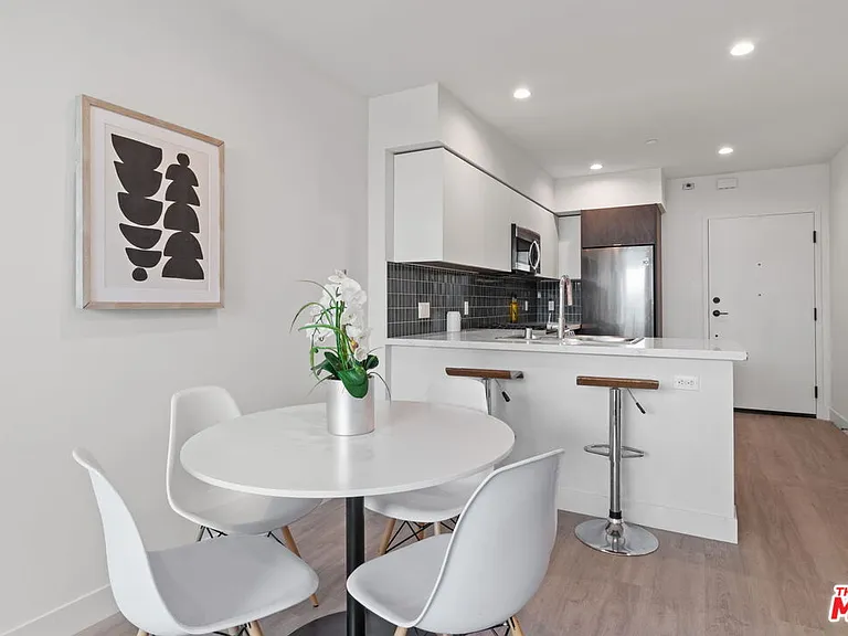 132 Rosemont Ave #101 — Photo 12