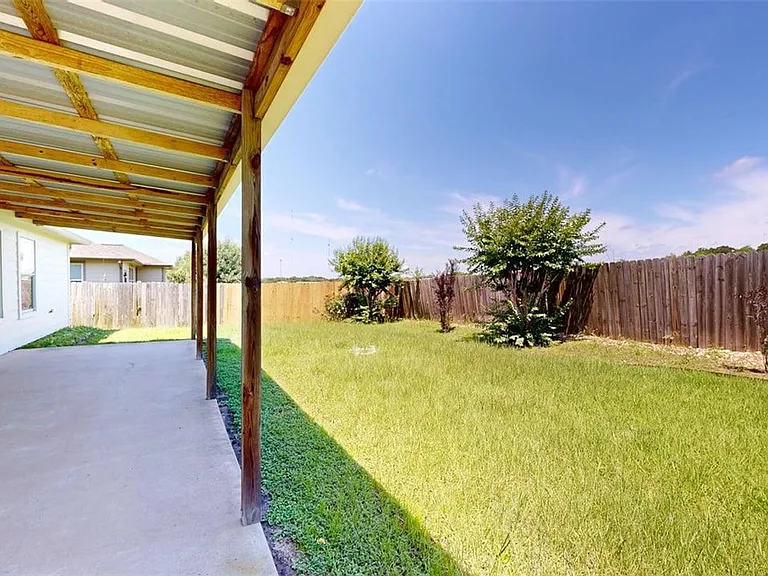 2301 White Wing Dr — Photo 29