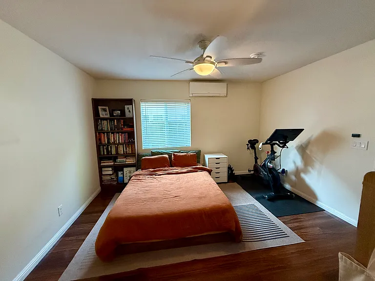 1608 Cedar Ave — Photo 14