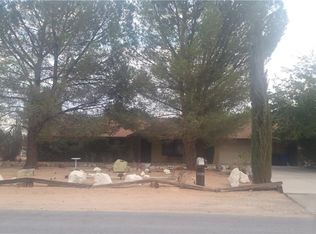 15281 Dakota Rd, Apple Valley, CA 92307