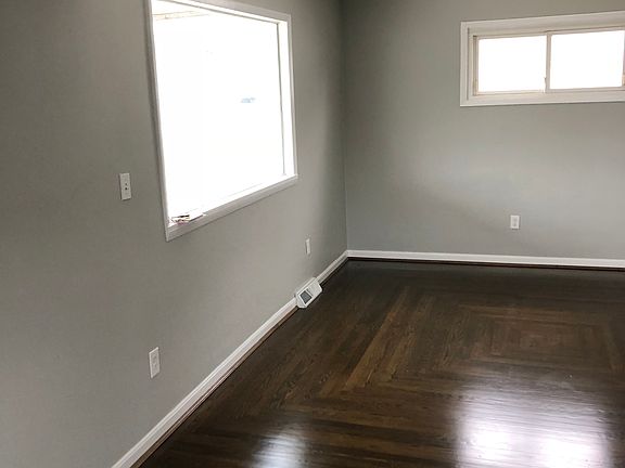 Living room 24X12
