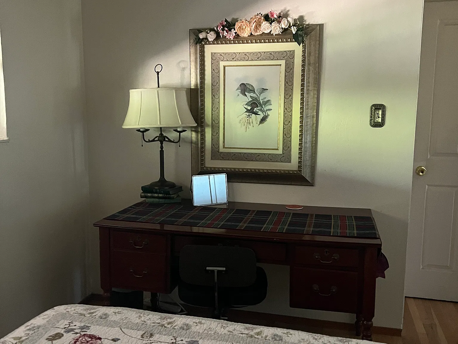 6 bed, 3000 sqft, $1,400 — Photo 4