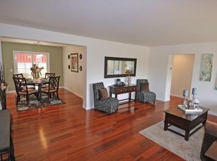 871 Larchmont Dr, Daly City, CA 94015