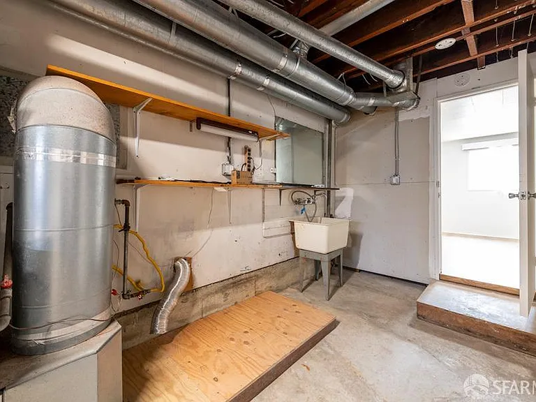 85 Dorchester Dr — Photo 30