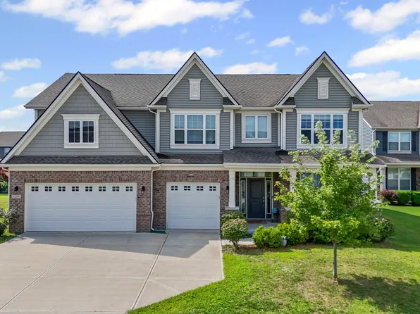 1299 Bobwhite Ct, Greenwood, IN 46143