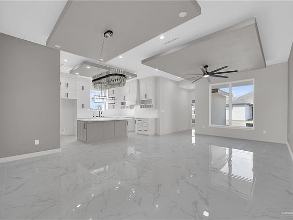 4th image of 5709 N Gira Del Sol St