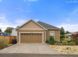 1343 NE 17th Ave, Hillsboro, OR