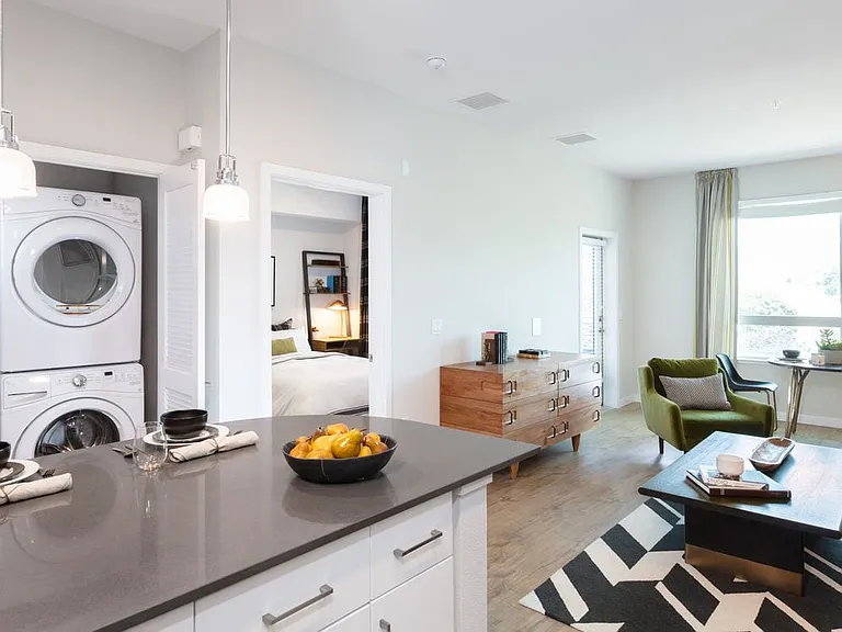 Avalon Scheme Apartment Home