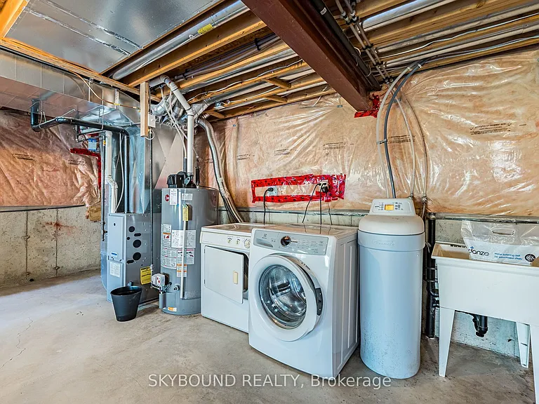 735 Karlsfeld Rd — Photo 45