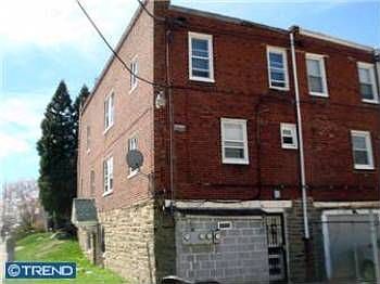 2nd image of 7701 Fayette St