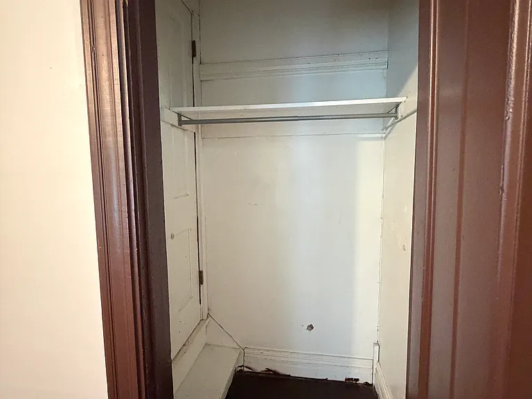 1522 Grove St — Photo 21