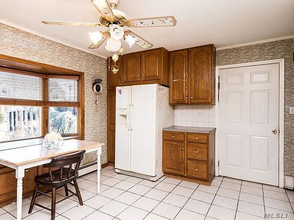4th image of 76 Cottonwood Ln