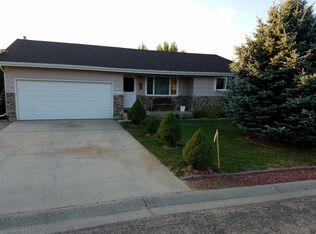 641 Big Horn Dr, Douglas, WY 82633