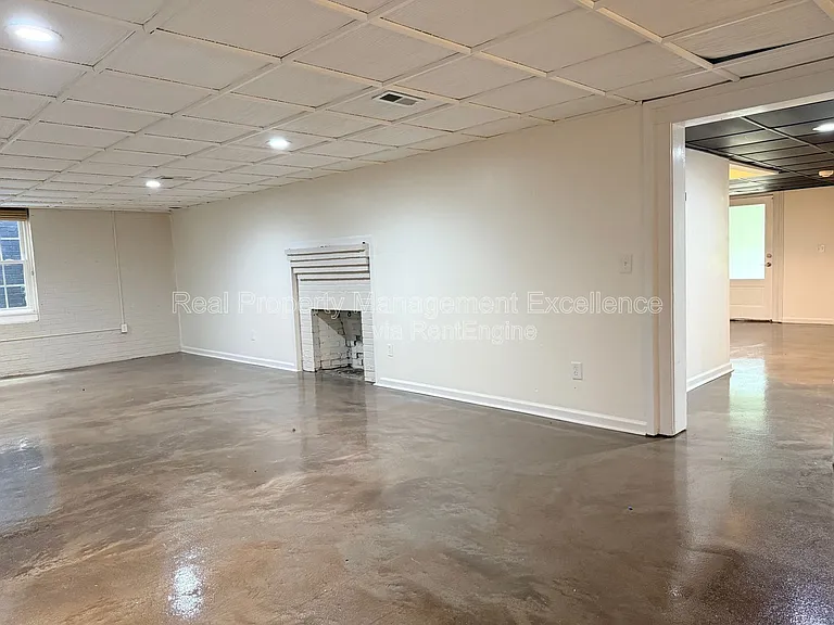 620 Carr St — Photo 41