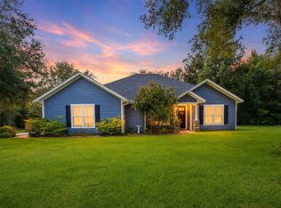 8069 NE 8th Pl, High Springs, FL 32643