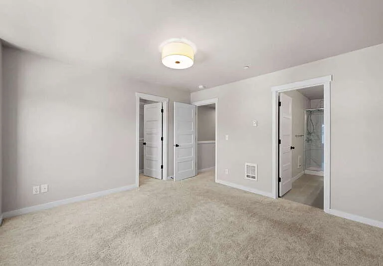 13717 Admiralty Way #G4 — Photo 25