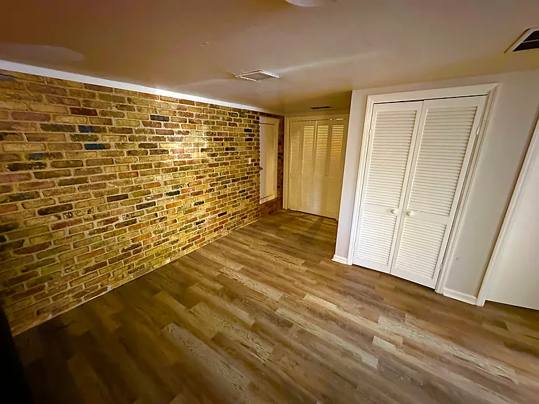 2071 E Roxboro Rd NE #B — Photo 5