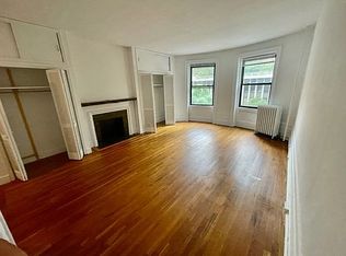 259 W 70th St APT 3, New York, NY
