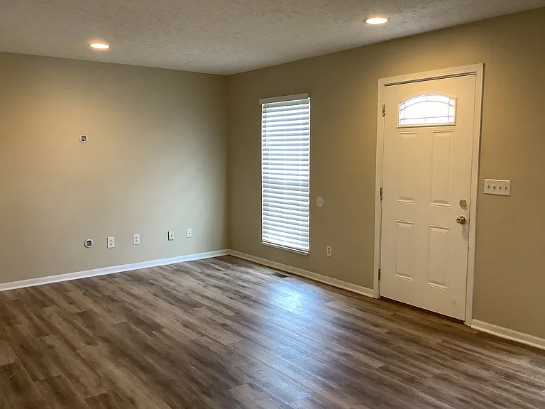 492 Candleglow Rd — Photo 8