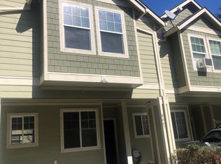 8667 NE Trafalgar Ln #1, Beaverton, OR 97006