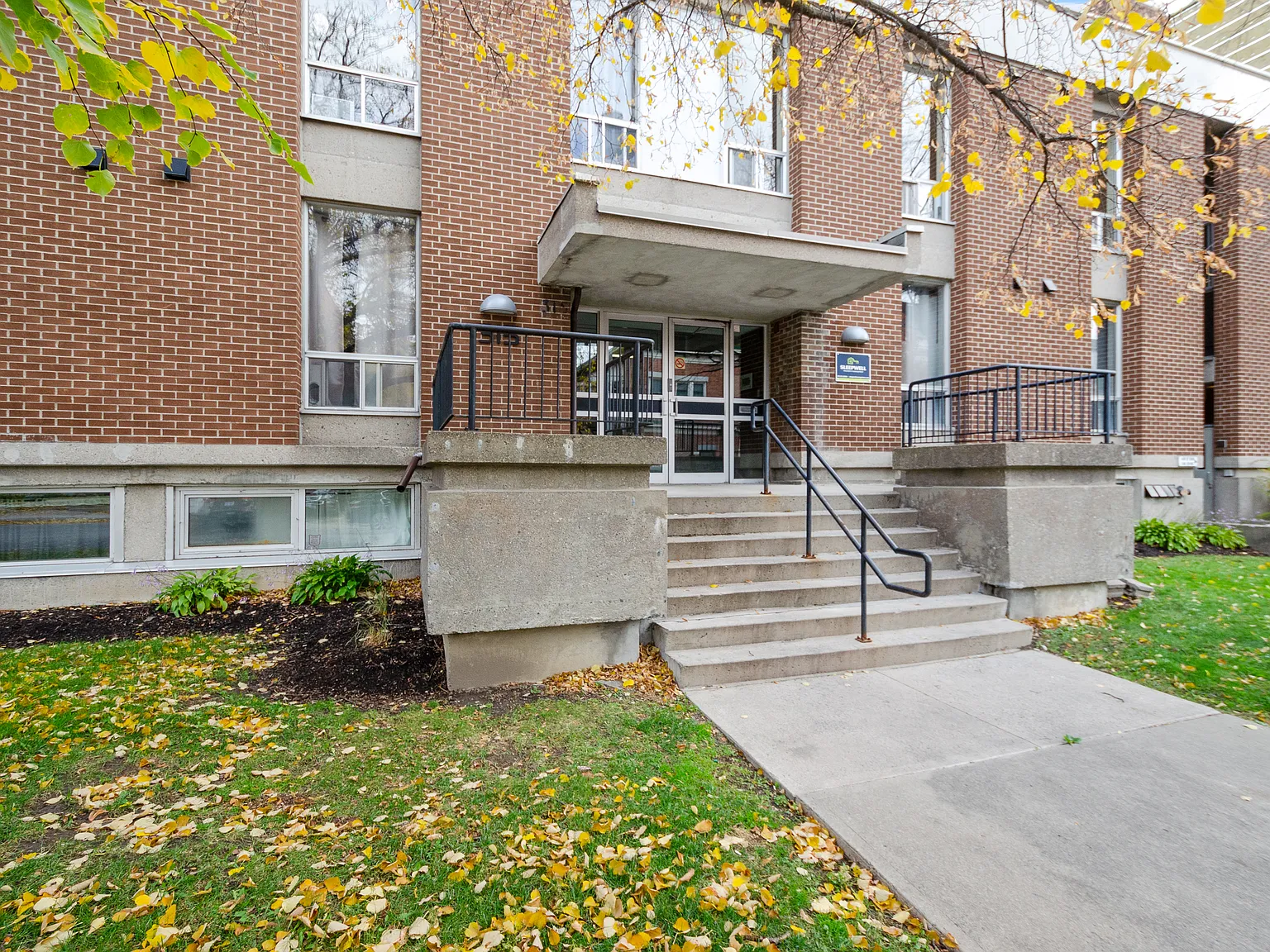 315 Nelson Street — Photo 1