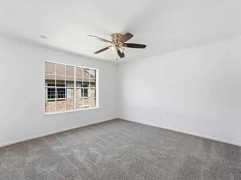 78 W Park West Dr — Photo 13