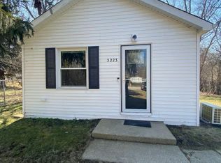 3223 E 35th Pl, Lake Station, IN