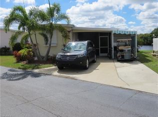 32 Channel Ln, Fort Myers, FL 33905