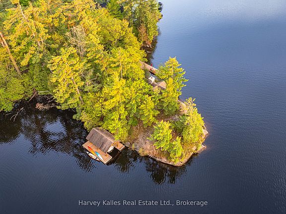 4th image of 1615 Muskoka Rd N